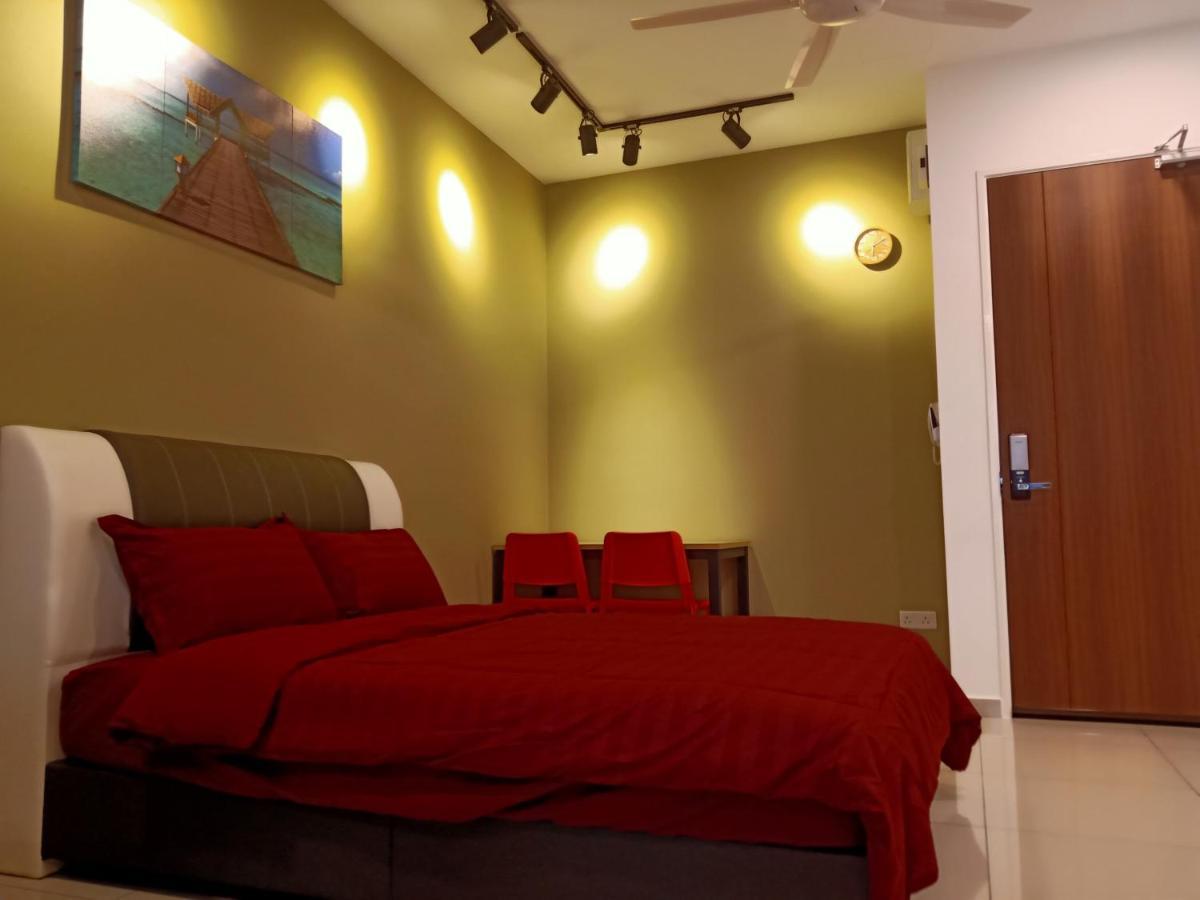 #4 Summer Studio - One South Seri Kembangan Luaran gambar